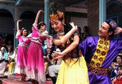 维吾尔歌舞